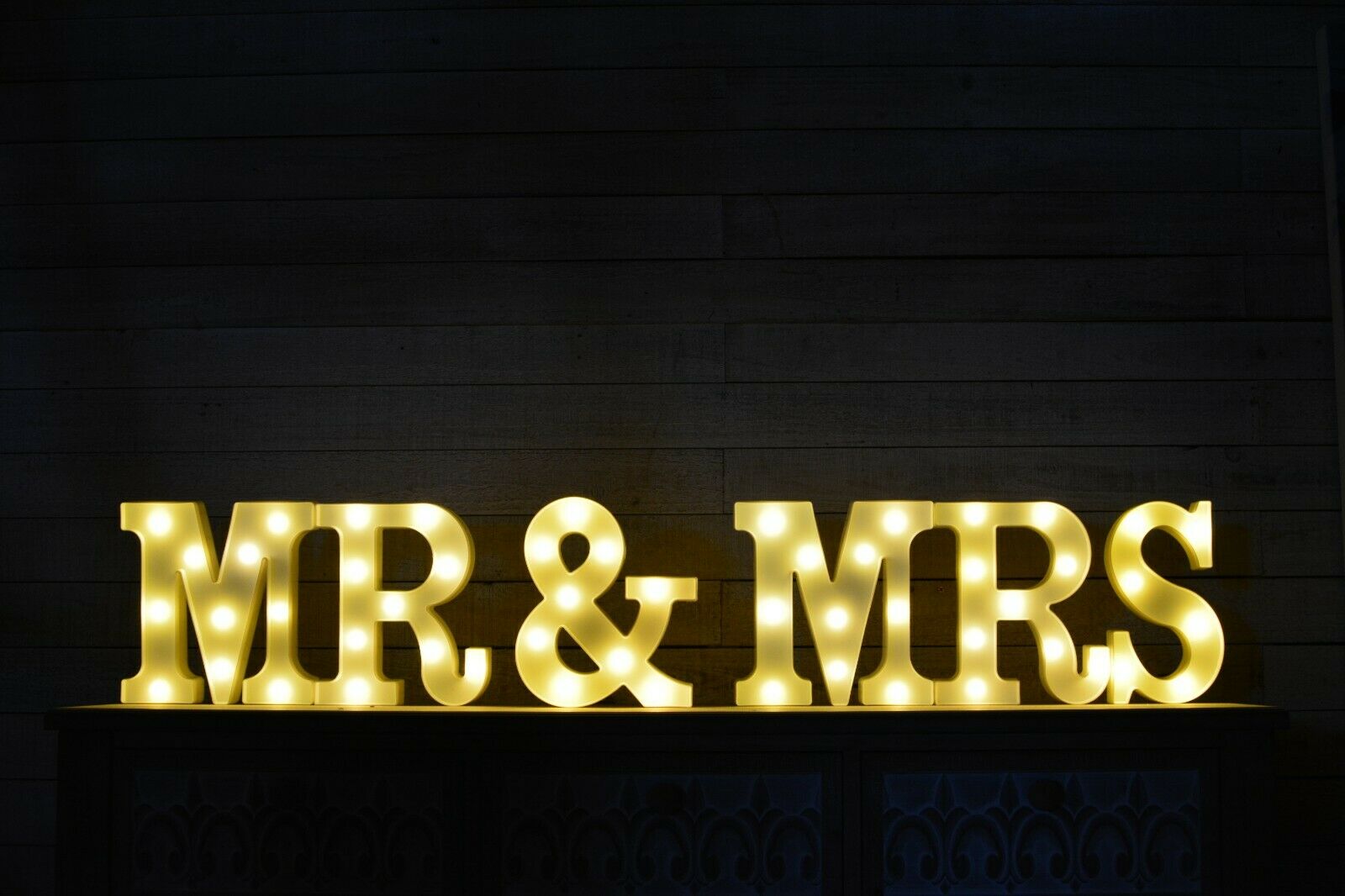 MR & MRS 3D LED Light Up Letter Marquee Sign Alphabet Lamp