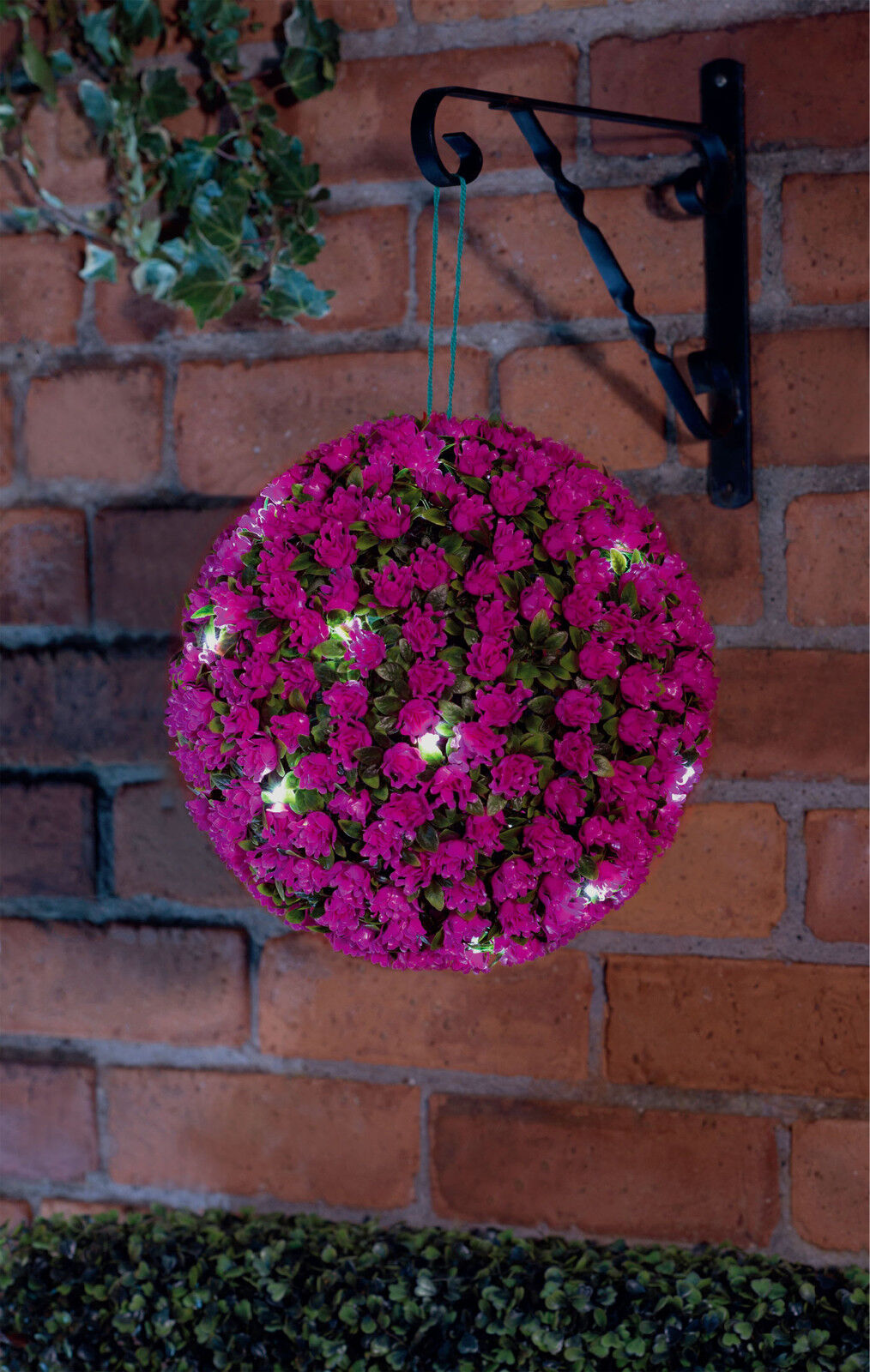 28CM DIAMETER 20 LED WARM WHITE PINK ROSE SOLAR TOPIARY BALL